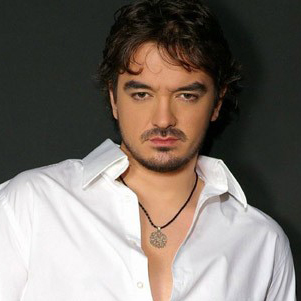 Orhan ÖLMEZ